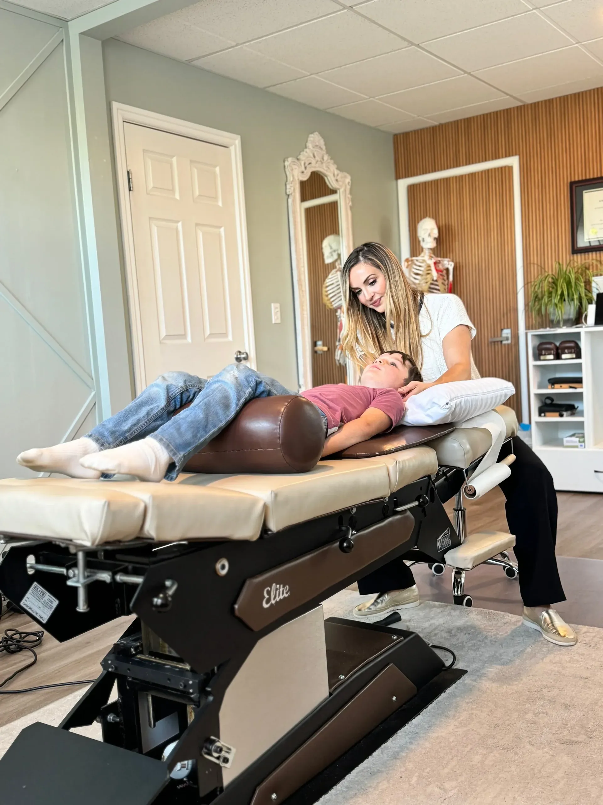 Chiropractic Care at All Well Life