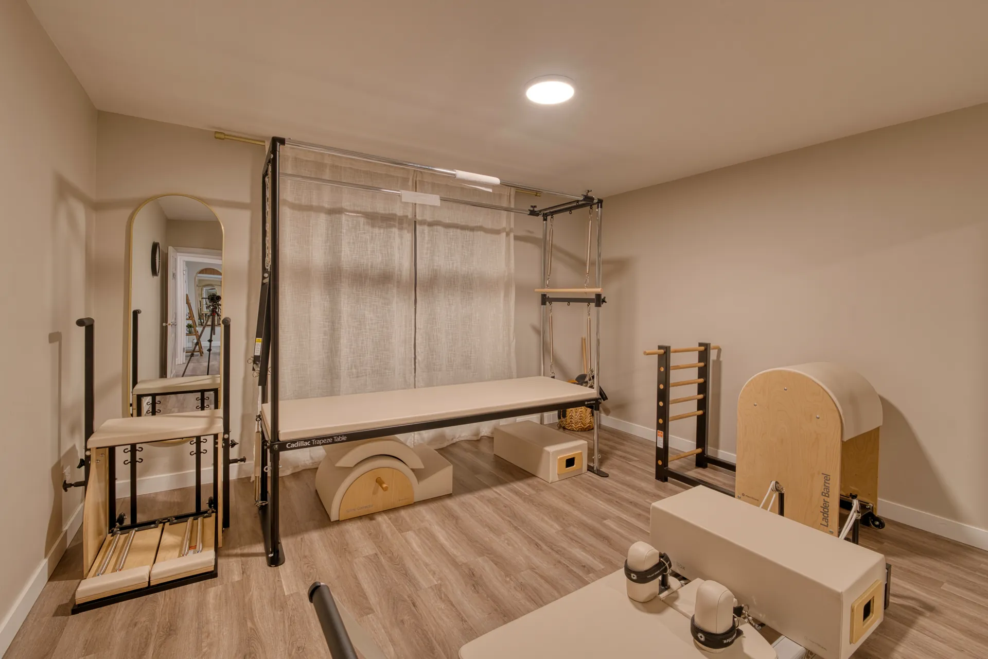 Reformer & Chair Pilates